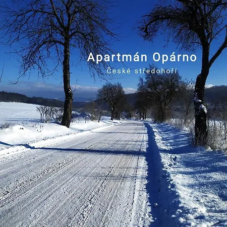 - Ceske Stredohori Apartment Oparno